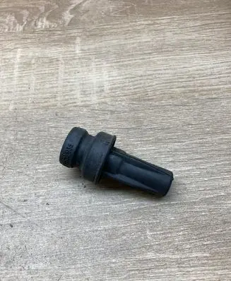 High voltage ignition coil