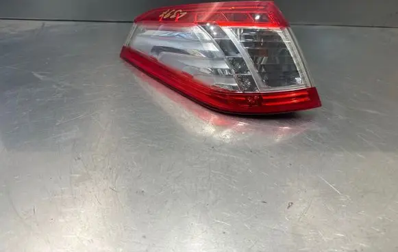 Peugeot 508 Rear/tail lights 9686779580