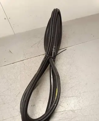 BMW 3 F30 F35 F31 Front door rubber seal