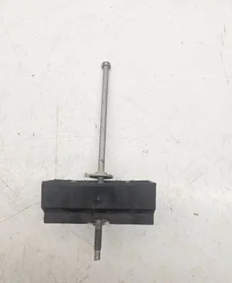 Ford Mustang VI Battery bracket F75810747AA