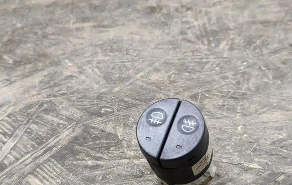 Jaguar XJS Fog light switch LNC6016AC