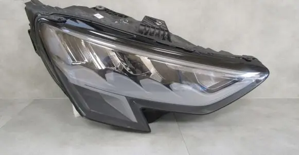 Audi A3 8Y Headlight/headlamp 8Y0941012