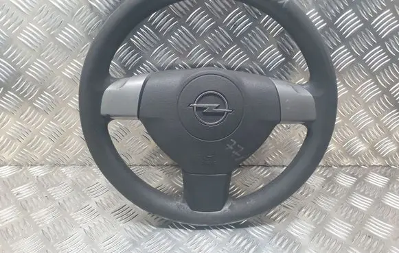 Opel Astra H Steering wheel