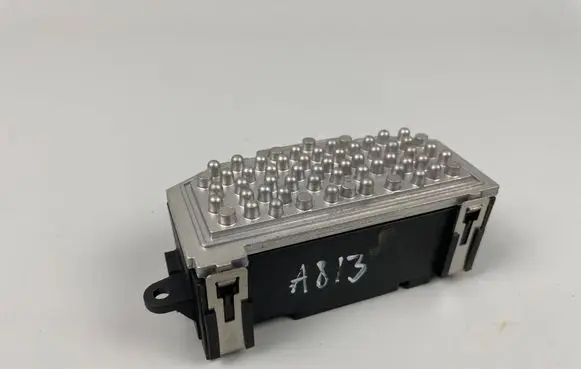 Audi A4 S4 B8 8K Heater blower motor/fan resistor 8K0820521B