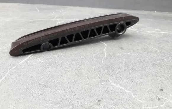 Mercedes-Benz E W211 Slide rail for timing chain a6420500316