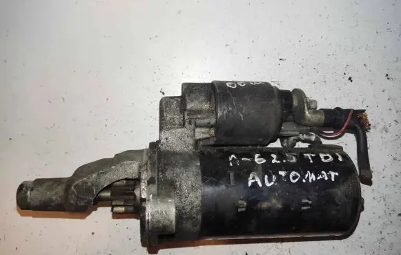 Audi A6 S6 C5 4B Starter motor 0001109021