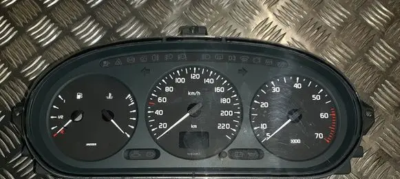Renault Megane I Speedometer (instrument cluster) 770847782