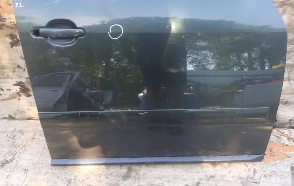 Audi A2 Front door