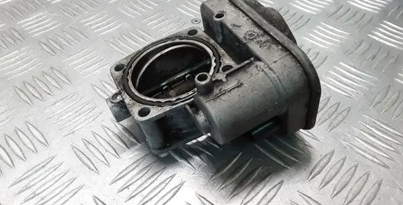 Opel Astra H Electric throttle body valve 8973762660