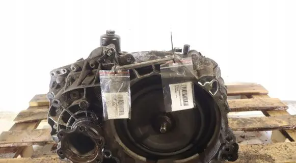 Volkswagen PASSAT B6 Automatic gearbox KMX