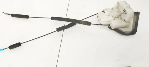Subaru Legacy Rear door lock
