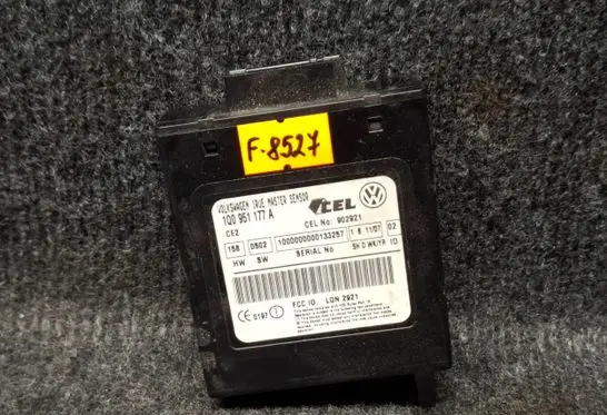 Volkswagen Eos Other control units/modules 1Q0951177A