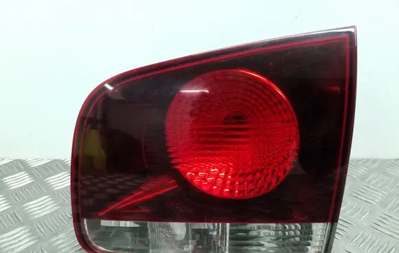 Volkswagen Touareg I Tailgate rear/tail lights 7L6945094T
