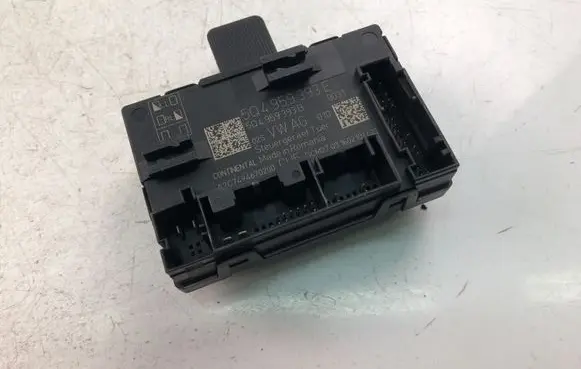 Skoda Octavia Mk3 (5E) Door control unit/module 5Q4959393E