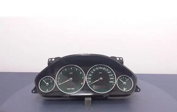 Jaguar X-Type Speedometer (instrument cluster) 1X4F10849DH