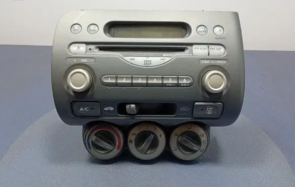 Honda City Radio/CD/DVD/GPS head unit 39175-SEL-G010-M