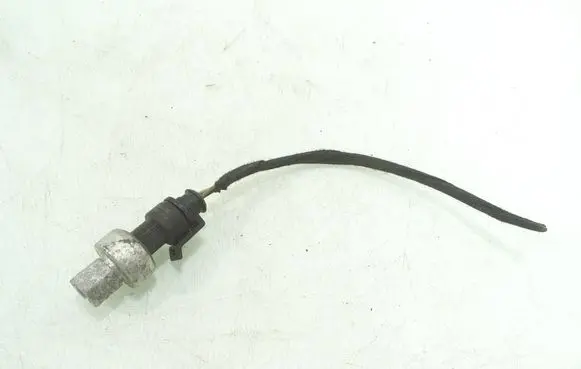 Opel Astra J Air conditioning (A/C) pressure sensor 13502759