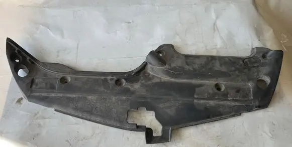 Toyota Prius (NHW20) Engine bonnet/hood lock trim molding 5328947010 5328947020