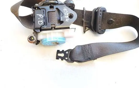 Opel Insignia A Front seatbelt 63420aa 200379b9