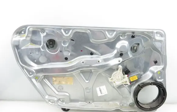 Volkswagen PASSAT B5 Front door window regulator with motor 3B4837751A