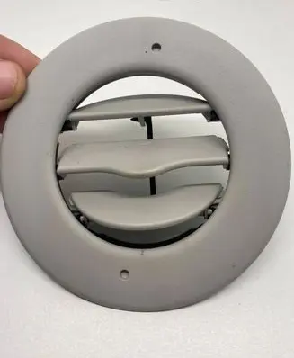 Chevrolet Traverse II Air vent grill in roof 84097734 84652481