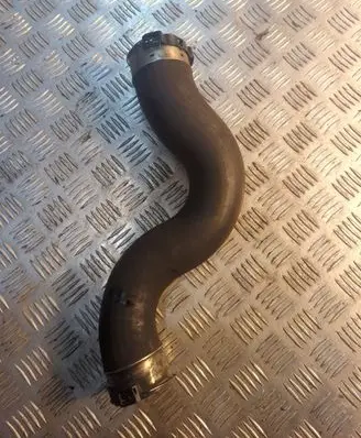 BMW 5 F10 F11 Intercooler hose/pipe 1K0909881C