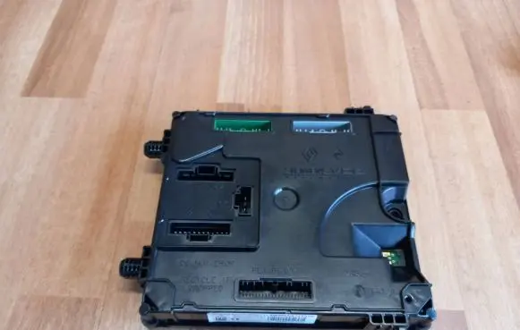 Renault Laguna III Comfort/convenience module 284B10046R A2C53186521 3500166681170092