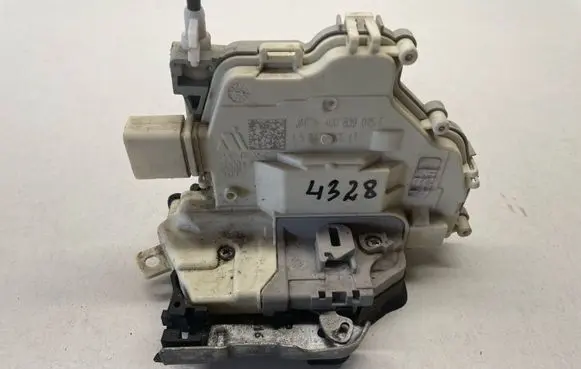 Audi A4 S4 B9 8W Rear door lock 4G0839015F