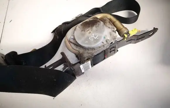 Nissan Almera Tino Front seatbelt 86885bu071