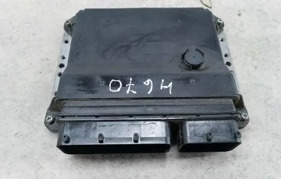 Toyota Auris 150 Engine control unit/module ECU 8966102E51