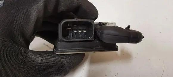 BMW 1 F20 F21 Glow plug pre-heat relay 0522120103 857008702