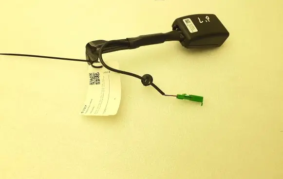 Volvo XC40 Front seatbelt buckle 31462806