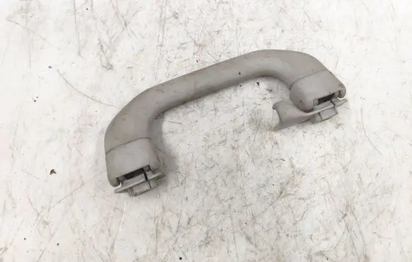 Volkswagen Golf III Rear interior roof grab handle 1H0857607