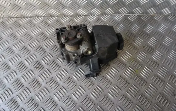 Mercedes-Benz C W202 Power steering pump 0024662201