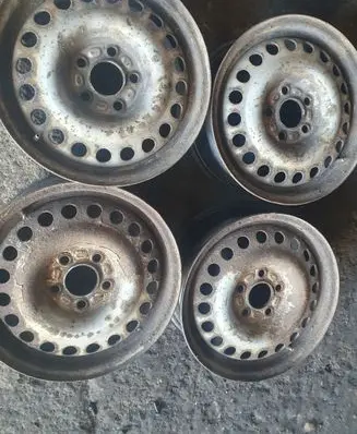 Ford Transit - Tourneo Connect R15 steel rim 6J15H2 525