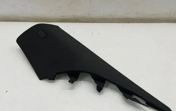 (C) pillar trim