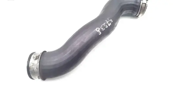 Mercedes-Benz C W204 Intercooler hose/pipe A2045280982