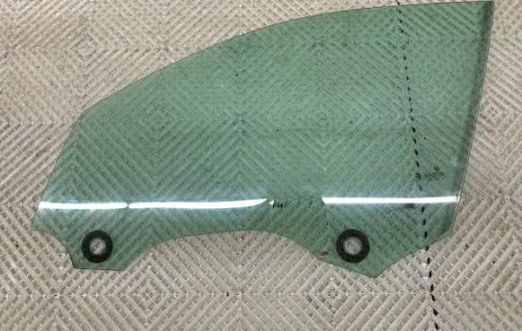 BMW 2 F44 Front door window glass four-door 
