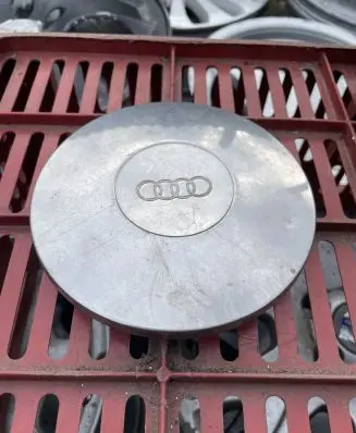 Audi 80 90 B2 Original wheel cap