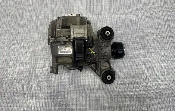 Jaguar F-Pace Rear differential KK8M4A213AC