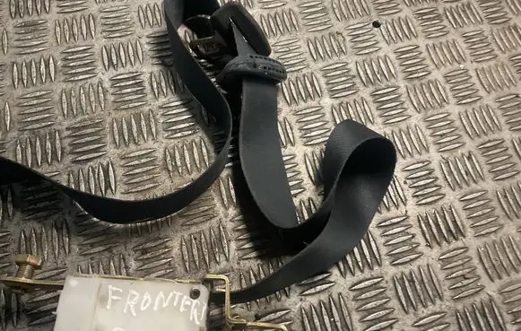 Opel Frontera A Rear seatbelt