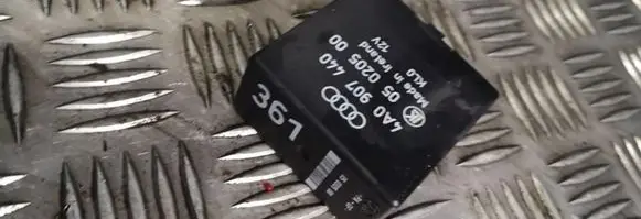 Audi A4 S4 B5 8D Other relay 4a0907440