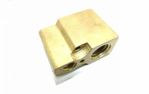Air conditioning (A/C) expansion valve