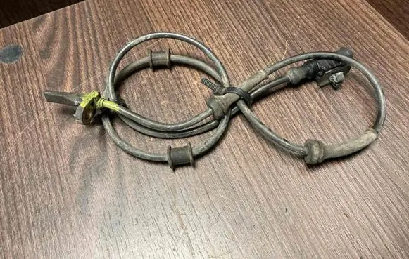 Peugeot Boxer ABS brake wheel speed sensor F00C1G0001