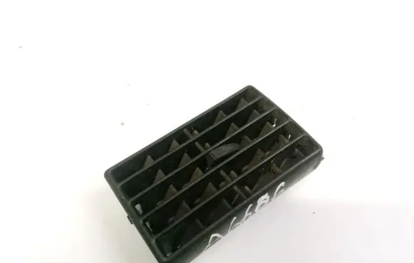 Audi 80 90 B3 Dash center air vent grill 893820921