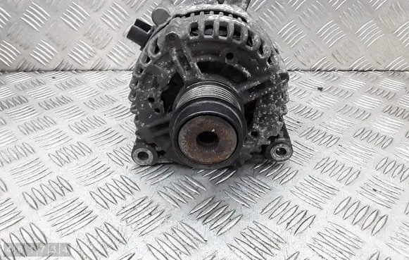 Citroen C6 Generator/alternator 965712968002