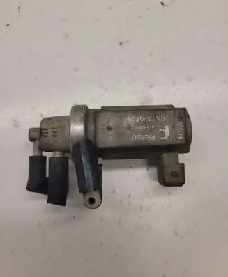 Audi A6 S6 C5 4B Turbo solenoid valve 059906627A 72190321