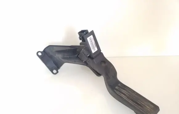 Ford Mondeo Mk III Accelerator throttle pedal 2S719F836DA MC362