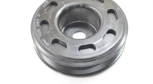 Audi A1 Crankshaft pulley 04C105243D