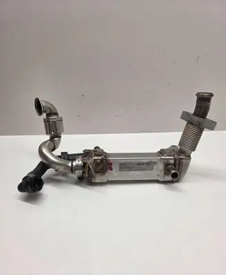 BMW 5 E60 E61 EGR valve cooler 376750761 99000037